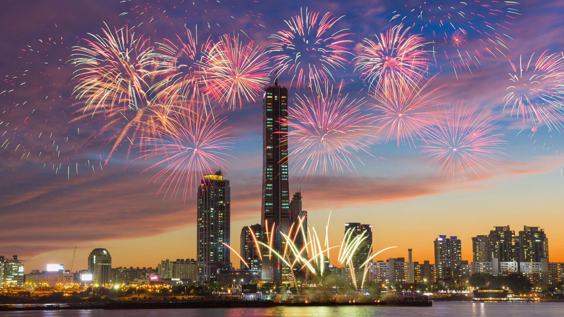 ALT�y�z:�����ɨ誺���|�ϡA���Ѥj�ӪL�ߡA�ѪŤ����G�ۦh�B��κ�񪺱m��Ϥ��A�U��a�����p�����Ϥ��Q�u�ĪG�C